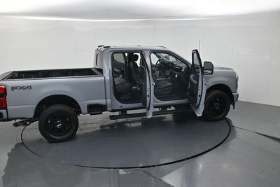 2026 Ford F-350SD F-350® Lariat®