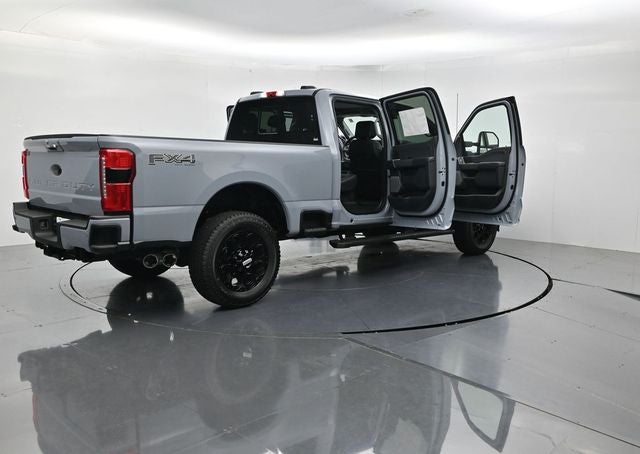 2026 Ford F-350SD F-350® Lariat®