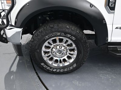 2021 Ford F-350SD Lariat