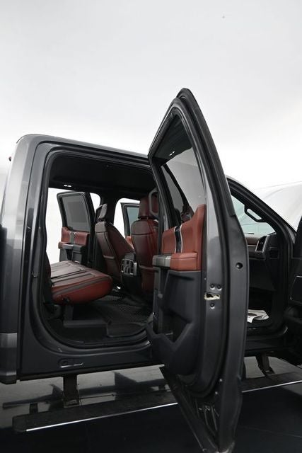2022 Ford F-350SD Platinum