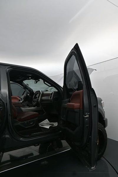 2022 Ford F-350SD Platinum