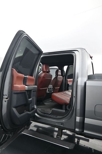2022 Ford F-350SD Platinum