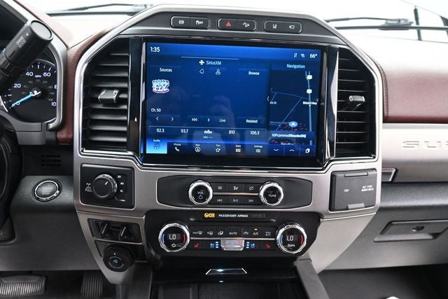 2022 Ford F-350SD Platinum