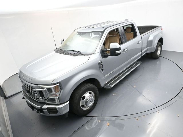 2022 Ford F-350SD Lariat DRW