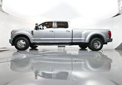 2022 Ford F-350SD Lariat DRW