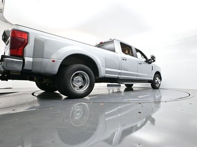 2022 Ford F-350SD Lariat DRW