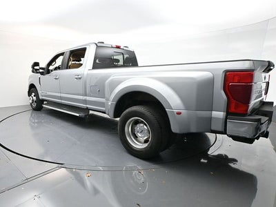 2022 Ford F-350SD Lariat DRW