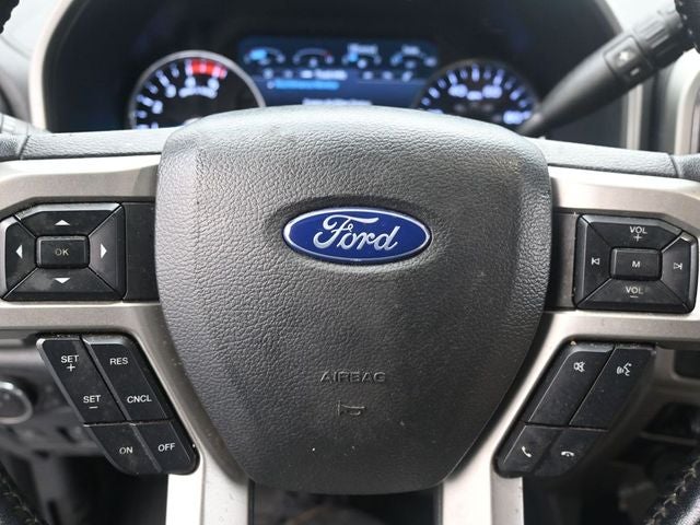 2022 Ford F-350SD Lariat DRW
