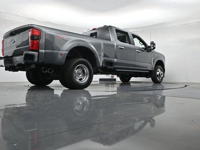 2026 Ford F-350SD Lariat DRW