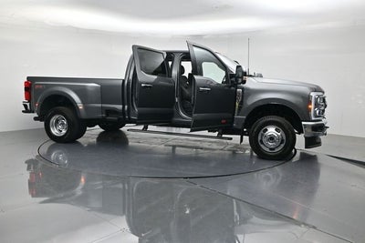 2026 Ford F-350SD Lariat DRW