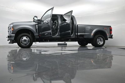 2026 Ford F-350SD Lariat DRW
