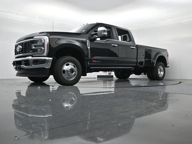 2026 Ford F-350SD Lariat DRW