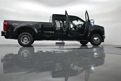 2026 Ford F-350SD Lariat DRW