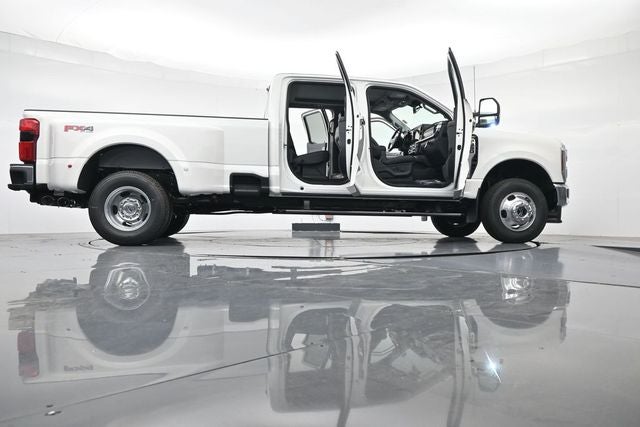 2026 Ford F-350SD F-350® Lariat®