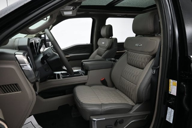 2026 Ford F-350SD Platinum DRW