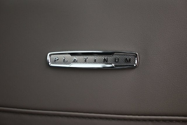 2026 Ford F-350SD Platinum DRW