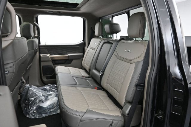 2026 Ford F-350SD Platinum DRW