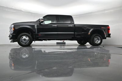 2026 Ford F-350SD Platinum DRW