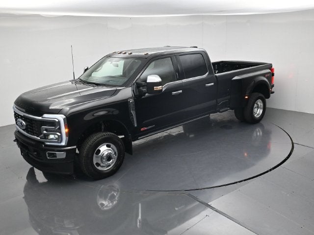 2026 Ford F-350SD Platinum DRW