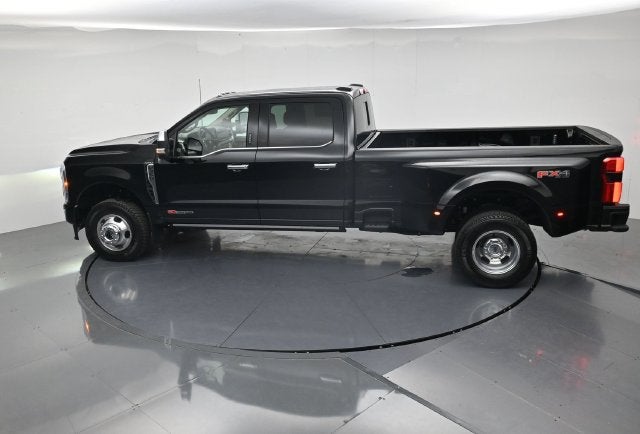 2026 Ford F-350SD Platinum DRW