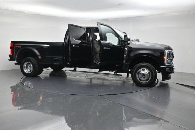 2026 Ford F-350SD Platinum DRW