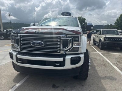2022 Ford F-450SD Platinum DRW