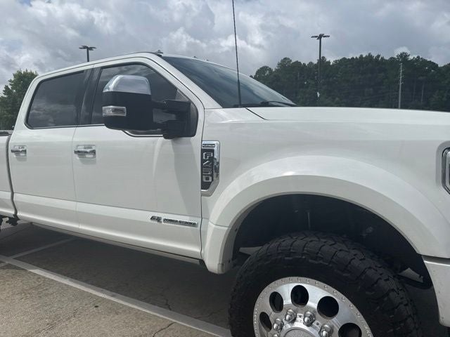 2022 Ford F-450SD Platinum DRW