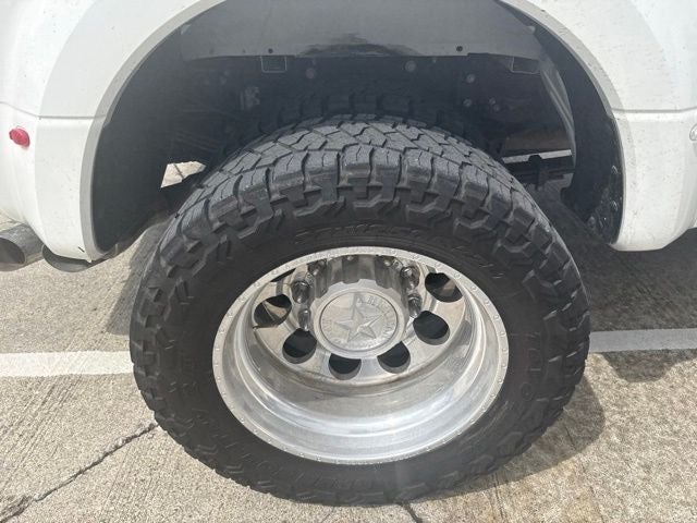 2022 Ford F-450SD Platinum DRW