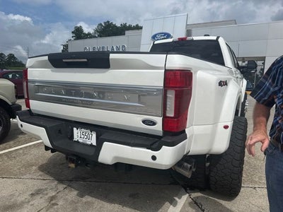 2022 Ford F-450SD Platinum DRW