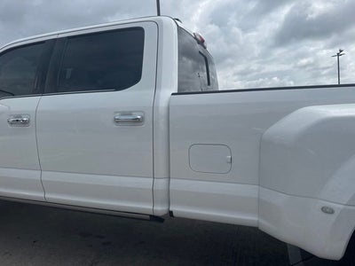 2022 Ford F-450SD Platinum DRW