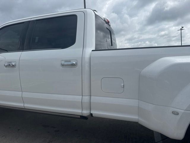 2022 Ford F-450SD Platinum DRW
