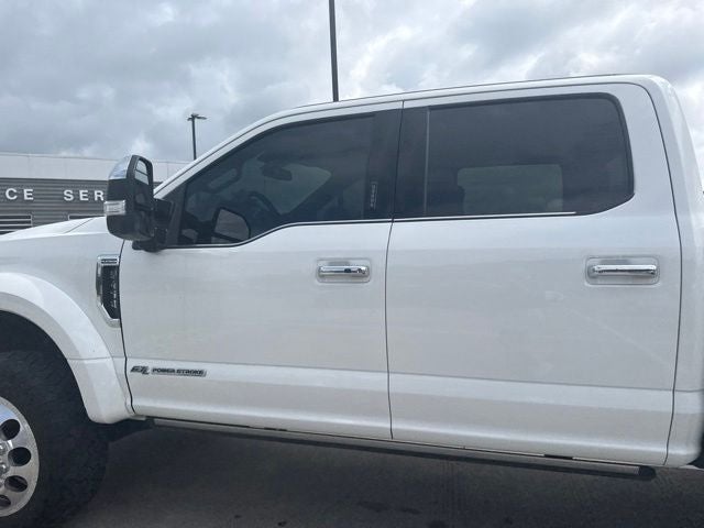 2022 Ford F-450SD Platinum DRW