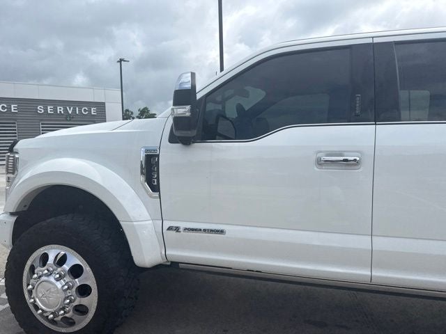 2022 Ford F-450SD Platinum DRW
