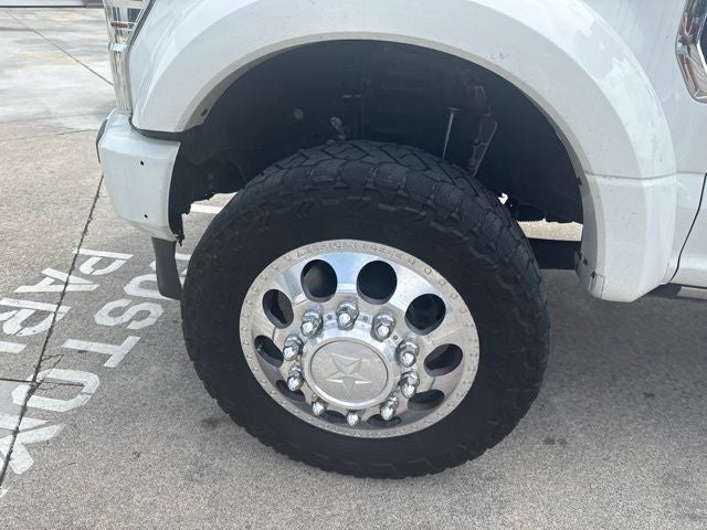 2022 Ford F-450SD Platinum DRW