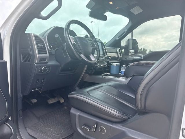 2022 Ford F-450SD Platinum DRW