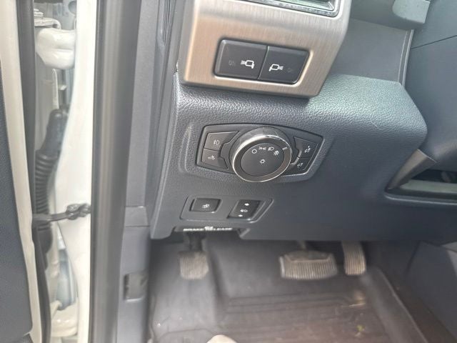 2022 Ford F-450SD Platinum DRW