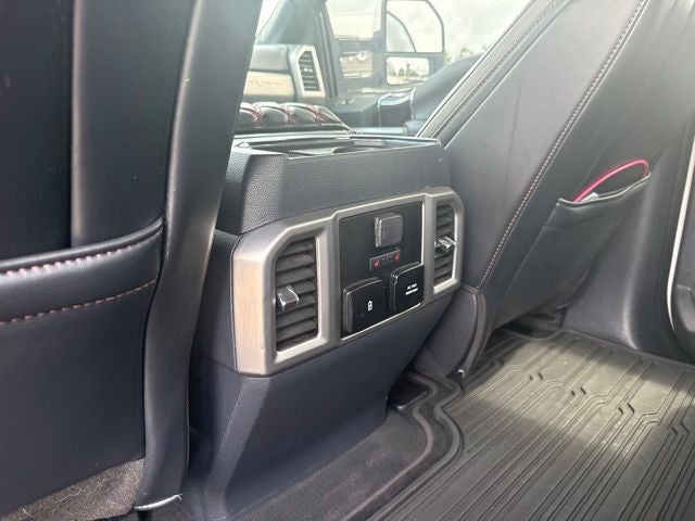2022 Ford F-450SD Platinum DRW