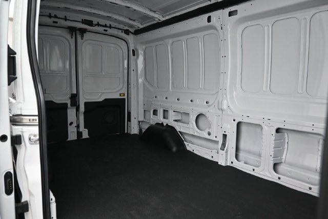 2027 Ford Transit-250 Base Medium Roof