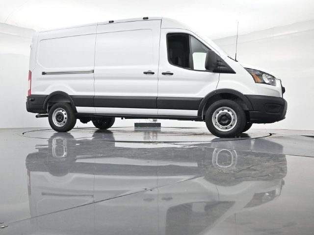 2027 Ford Transit-250 Base Medium Roof