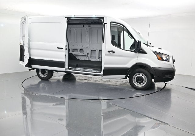 2027 Ford Transit-250 Base Medium Roof