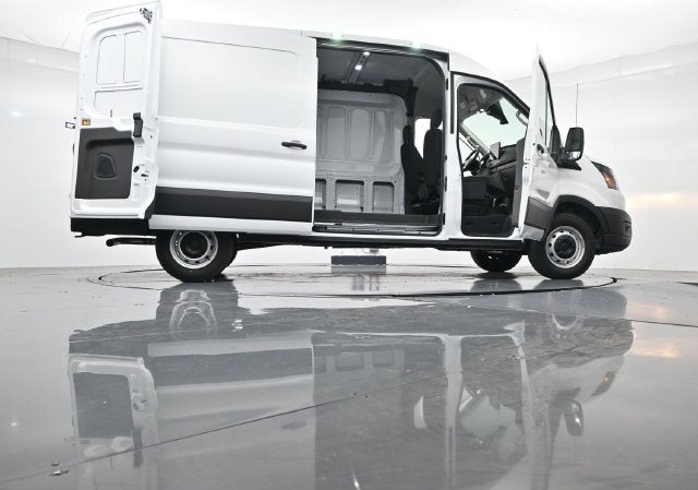 2027 Ford Transit-250 Base Medium Roof