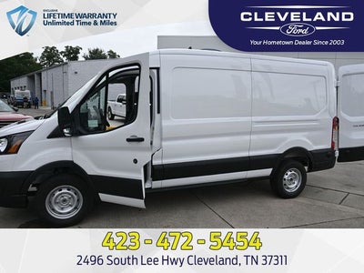 2025 Ford Transit-250 Base