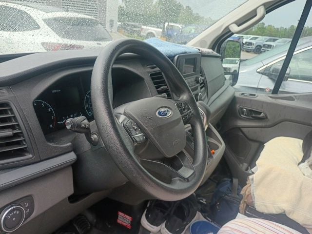 2022 Ford Transit-250 Base