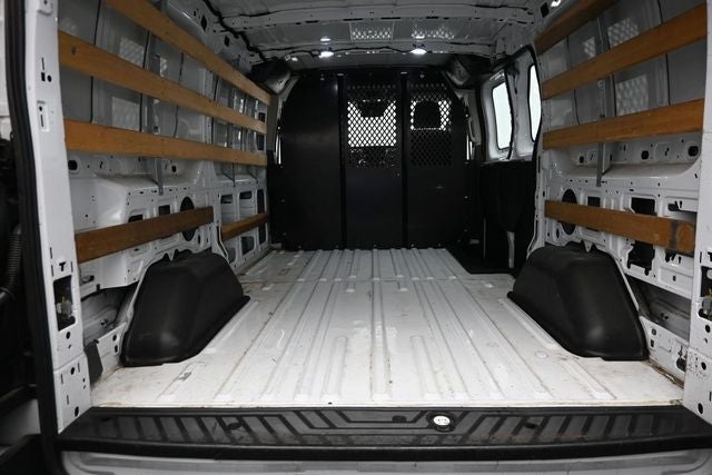 2022 Ford Transit-250 Base