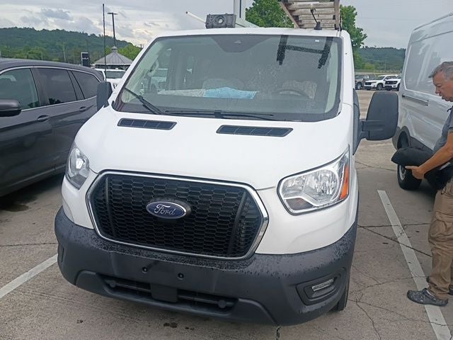 2022 Ford Transit-250 Base