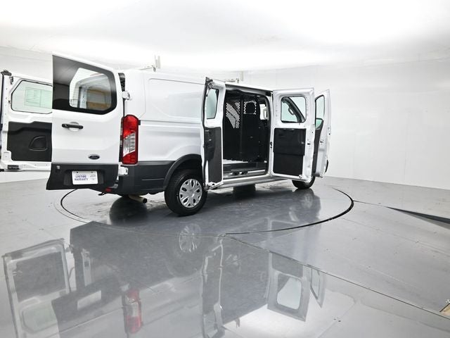 2022 Ford Transit-250 Base