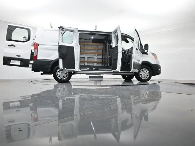 2022 Ford Transit-250 Base