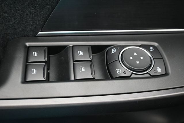 2026 Ford F-150 Lariat Black Appearance, Bed Utility, Pano, Advanced HUD