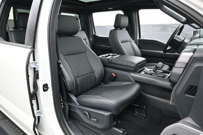2026 Ford F-150 Lariat BLACK APPEARANCE PLUS, BED UTILITY