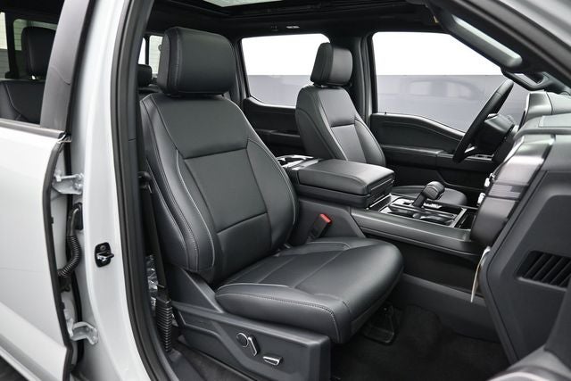 2026 Ford F-150 Lariat BLACK APPEARANCE PLUS, TOW/HAUL, BED UTILITY